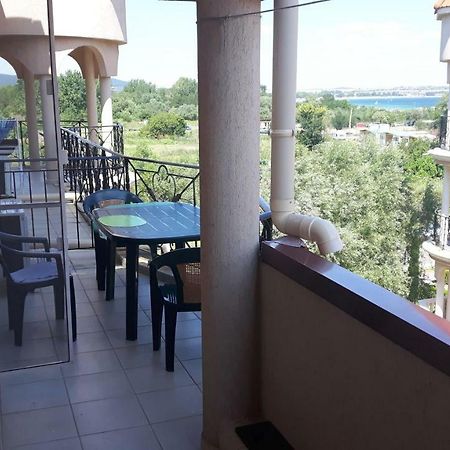 Hacienda Beach Apartment Mit Meerblick Szozopol Kültér fotó